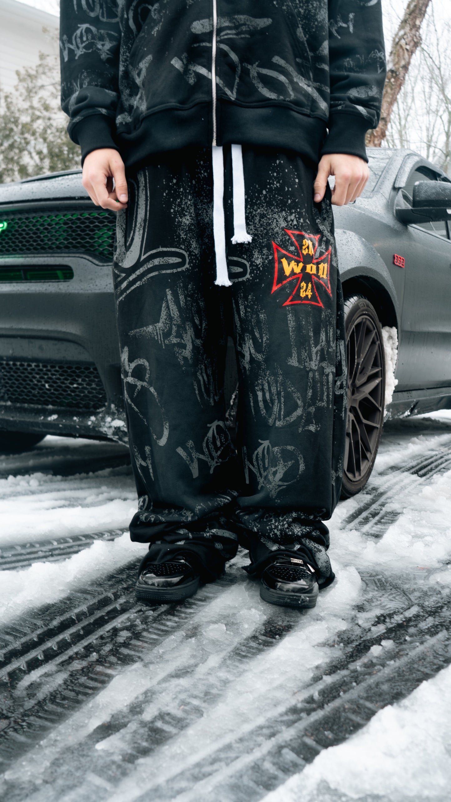 WOD "BLACK SUNFADED" GRAFFITI SWEATSUITS